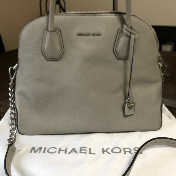 Authentic Michael Kors - Picture 5 of 9